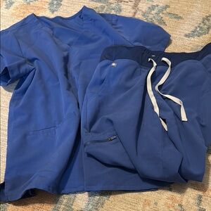 Figs size L top and size M bottoms set royal blue